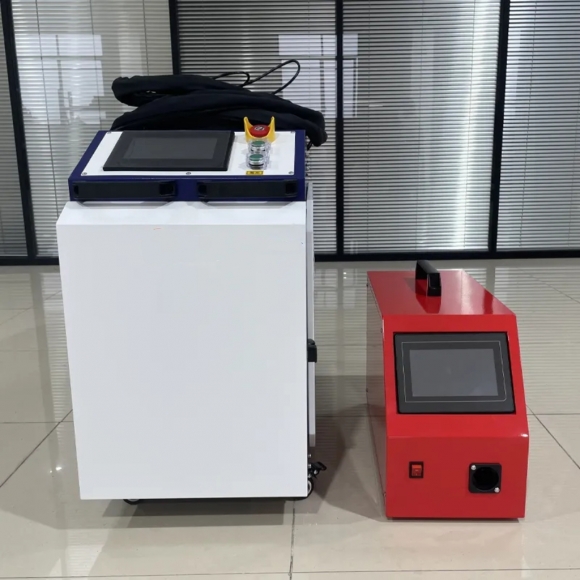 1500W MAX Handheld Fiber Laser Welding Machine 1500W MAX Handheld Fiber Laser Welding Machine